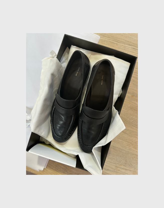 THE ROW SOFT LOAFERS - SIZE 36.5