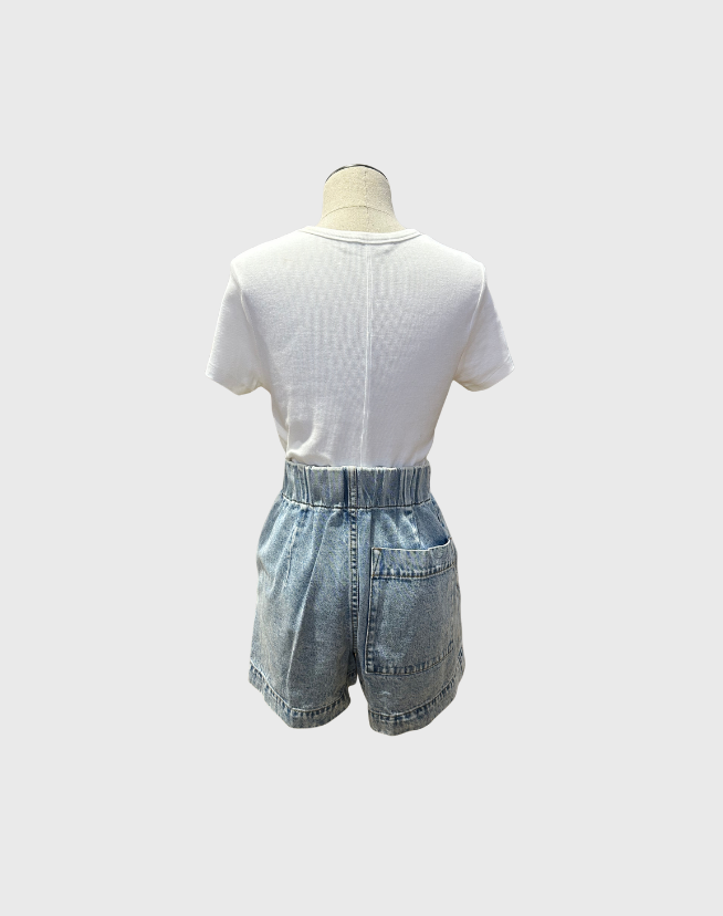 SCANLAN THEODORE DENIM SHORTS - SIZE 8