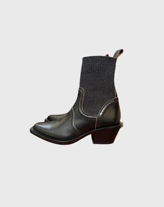 CHLOE NELLIE BOOTS - SIZE 38.5