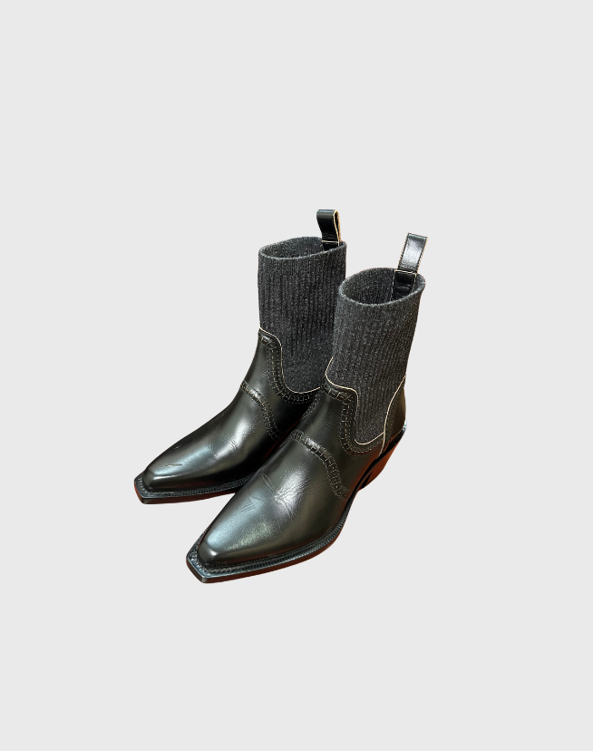 CHLOE NELLIE BOOTS - SIZE 38.5