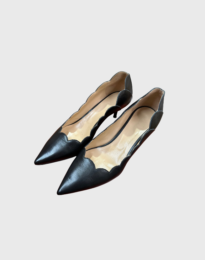 CHLOE SCALLOPED LOW HEEL PUMPS - SIZE 38.5