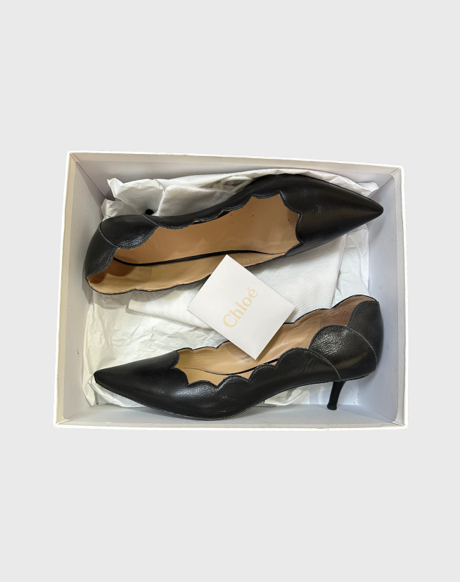 CHLOE SCALLOPED LOW HEEL PUMPS - SIZE 38.5
