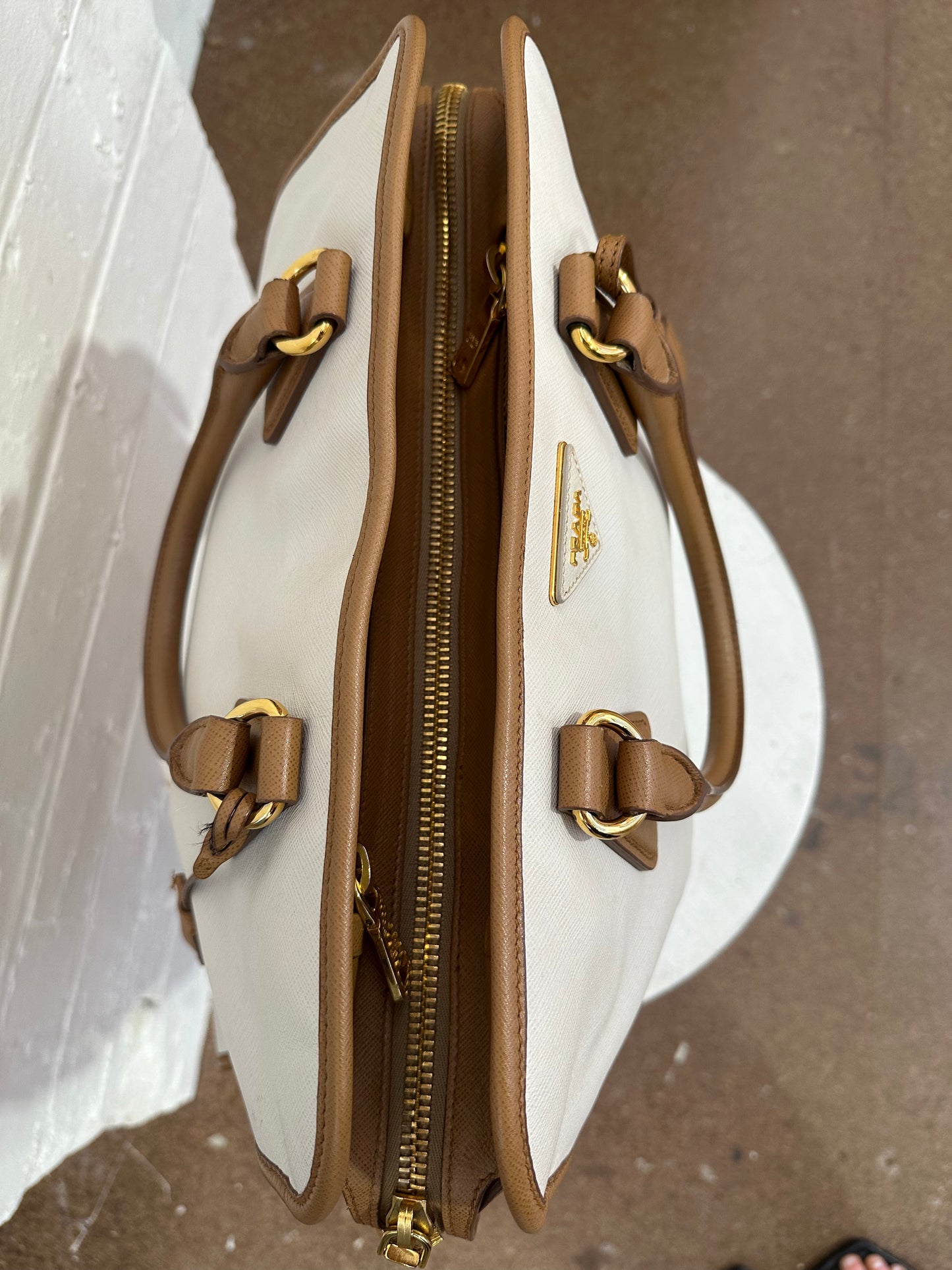 PRADA BROWN/OFF WHITE SAFFIANO LUX LEATHER CANAPA TOTE