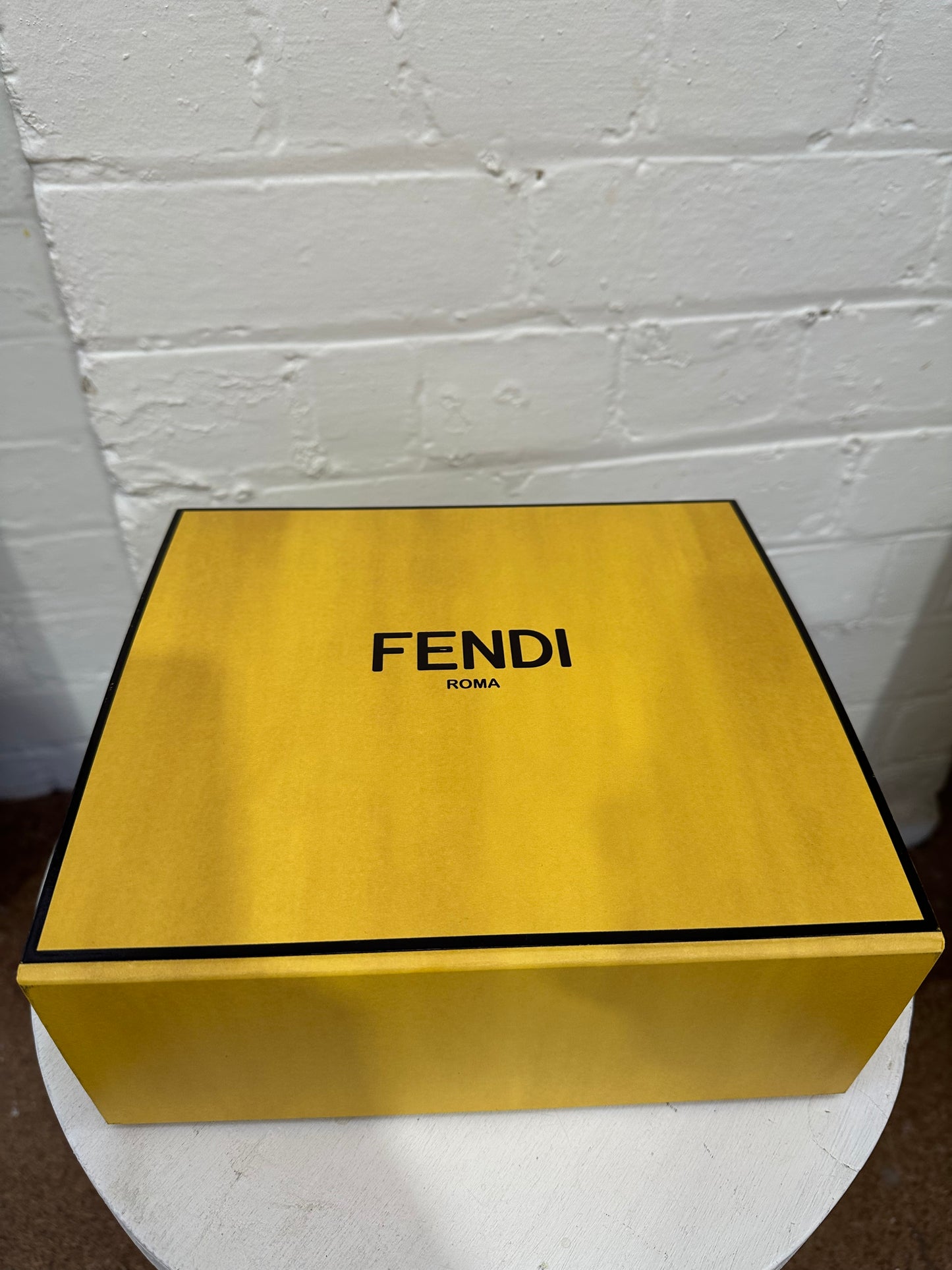 FENDI LOGO MONOGRAM BUCKET HAT - M/L