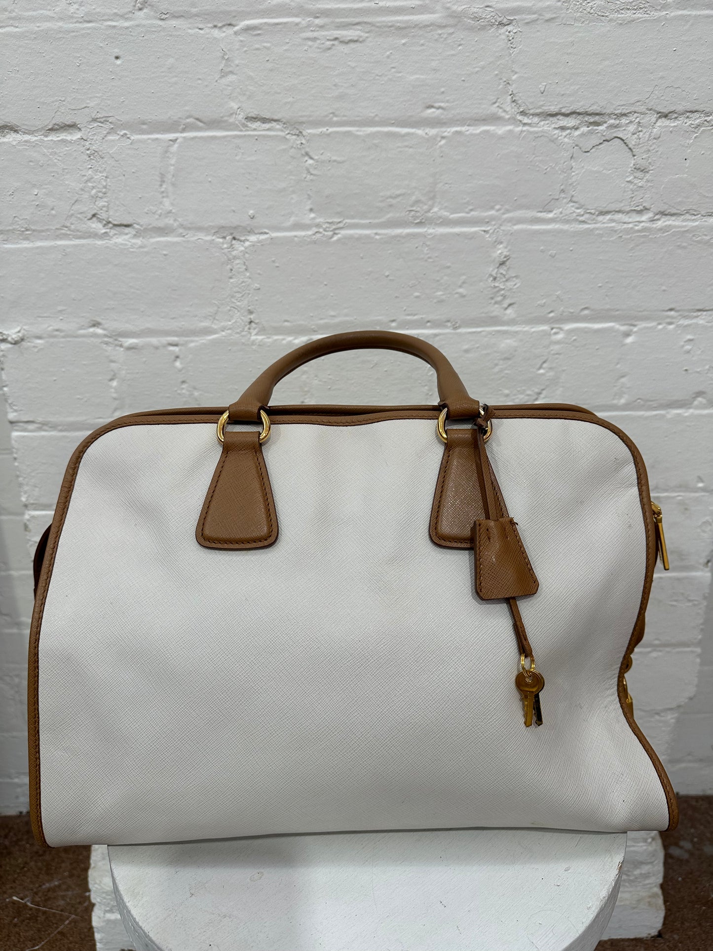 PRADA BROWN/OFF WHITE SAFFIANO LUX LEATHER CANAPA TOTE
