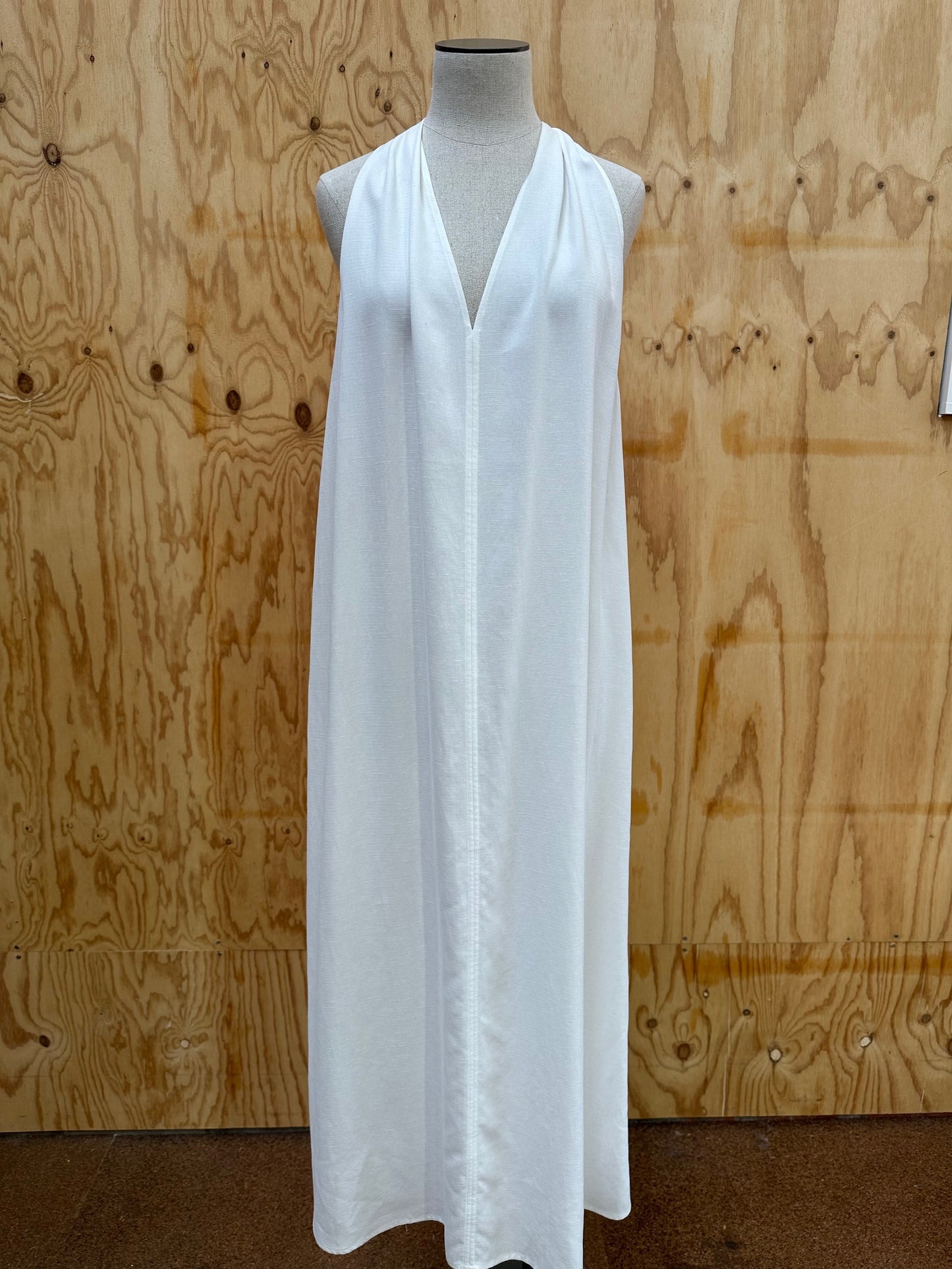 ASSEMBLY LABEL MORGAN HALTER MIDI DRESS - SIZE 12