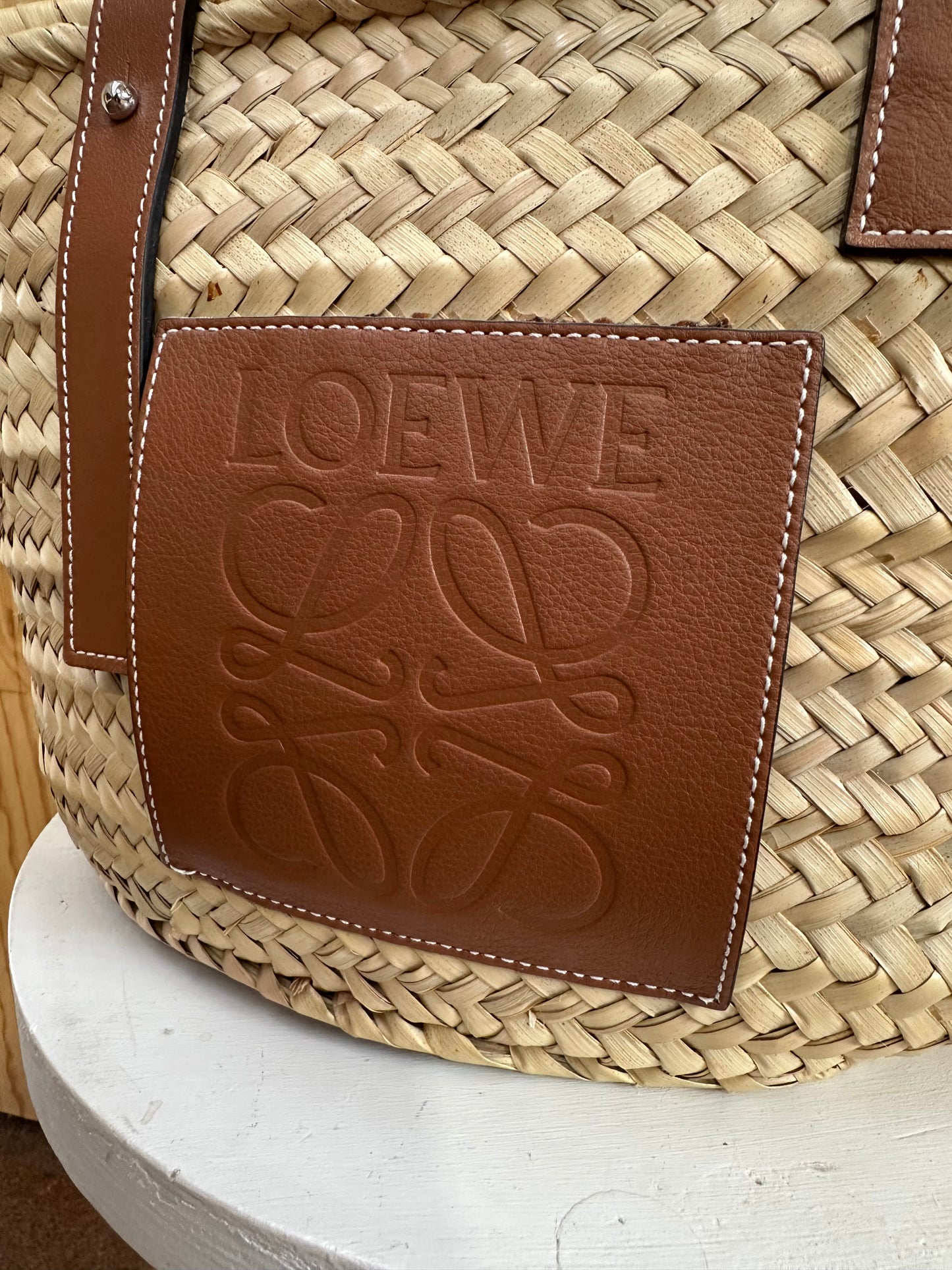LOEWE BASKET BAG IN PALM LEAF AND CALF SKIN