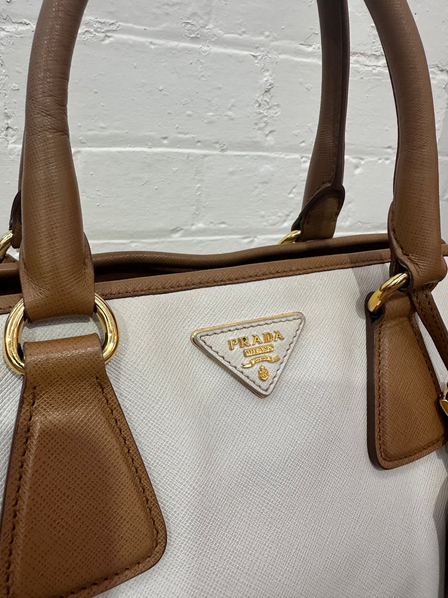 PRADA BROWN/OFF WHITE SAFFIANO LUX LEATHER CANAPA TOTE