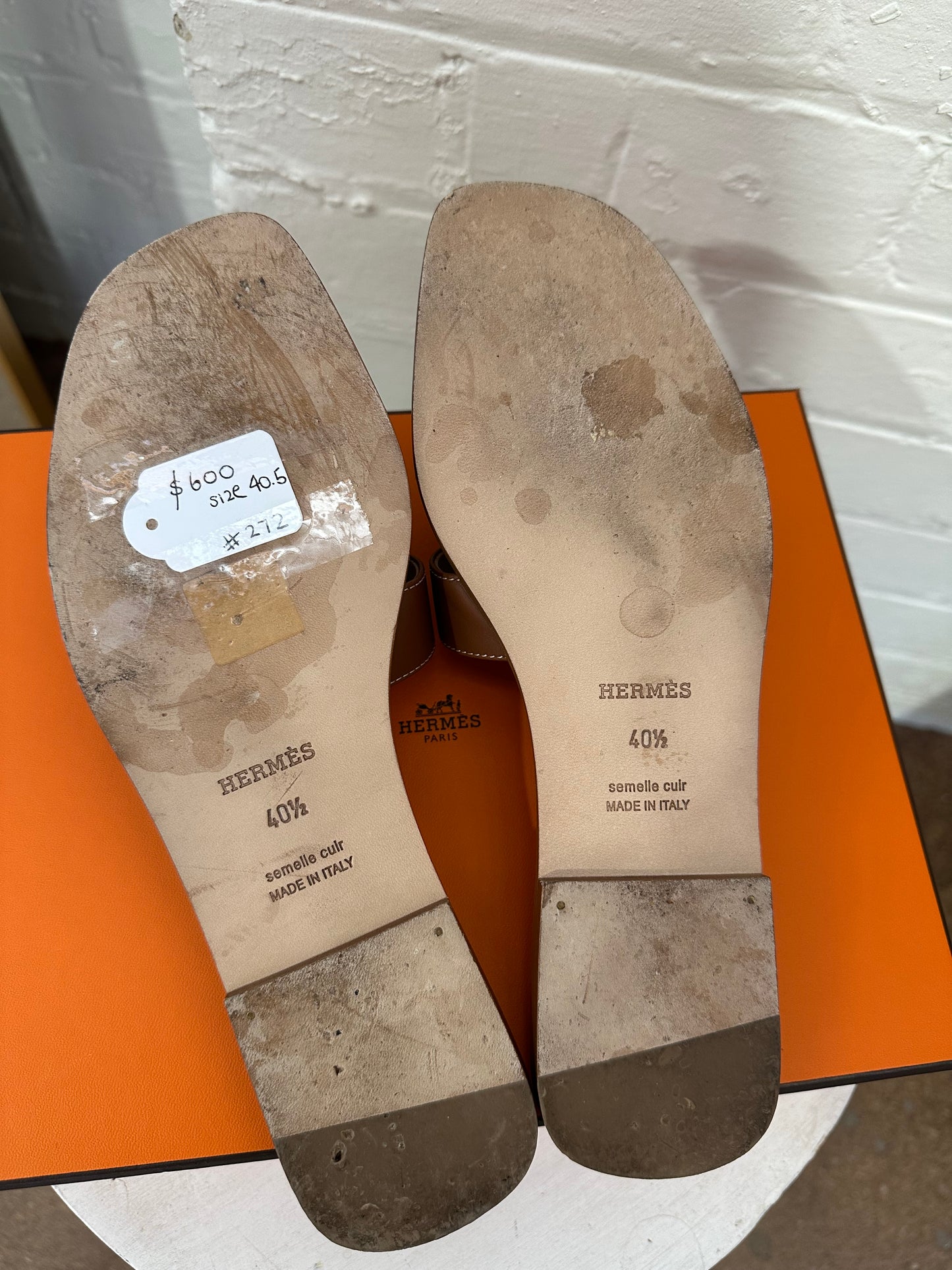 HERMES ORAN SANDAL GOLD - SIZE 40.5