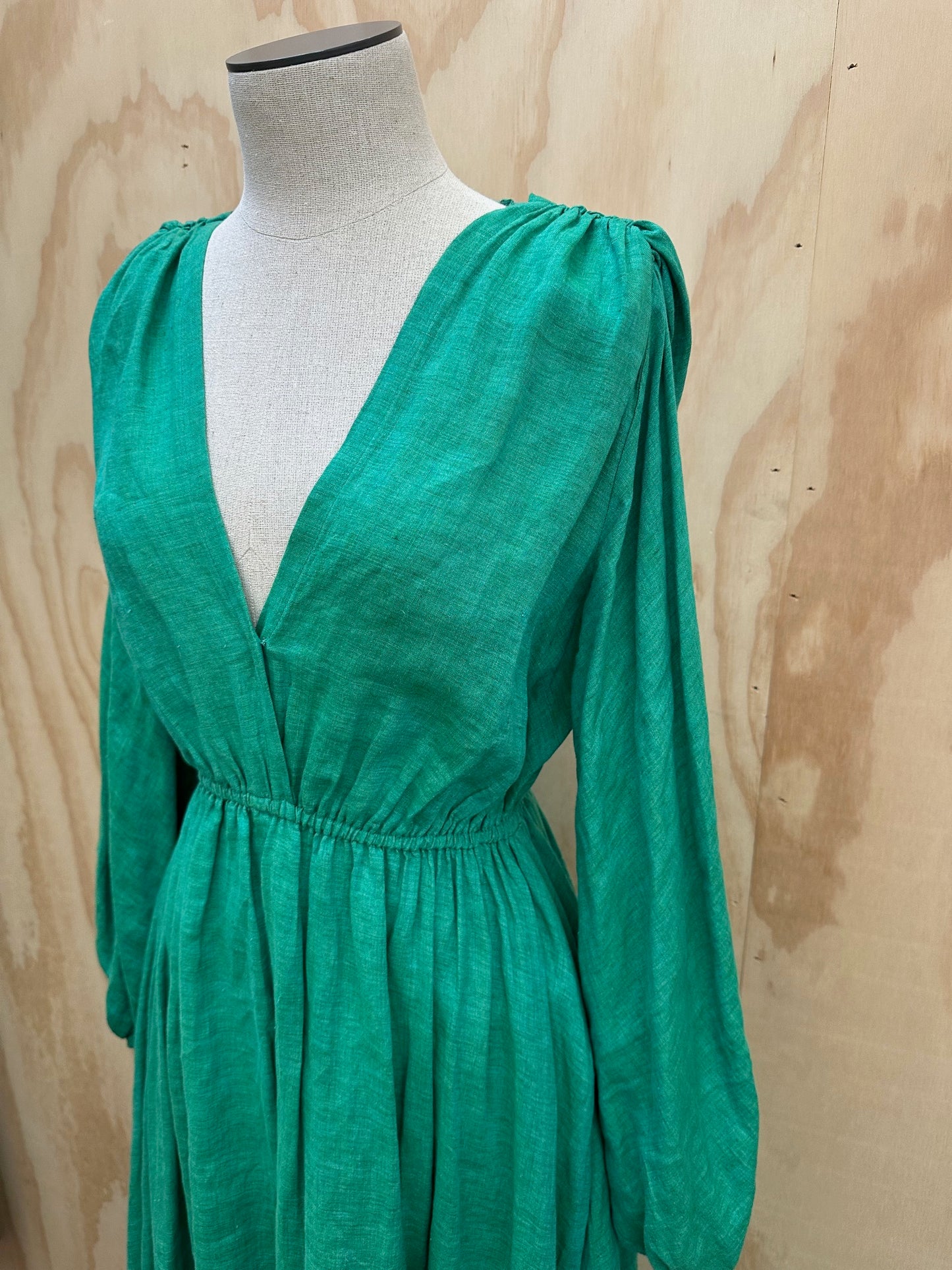 SCANLAN THEDORE ITALIAN LINEN LOW BACK DRESS - SIZE 2