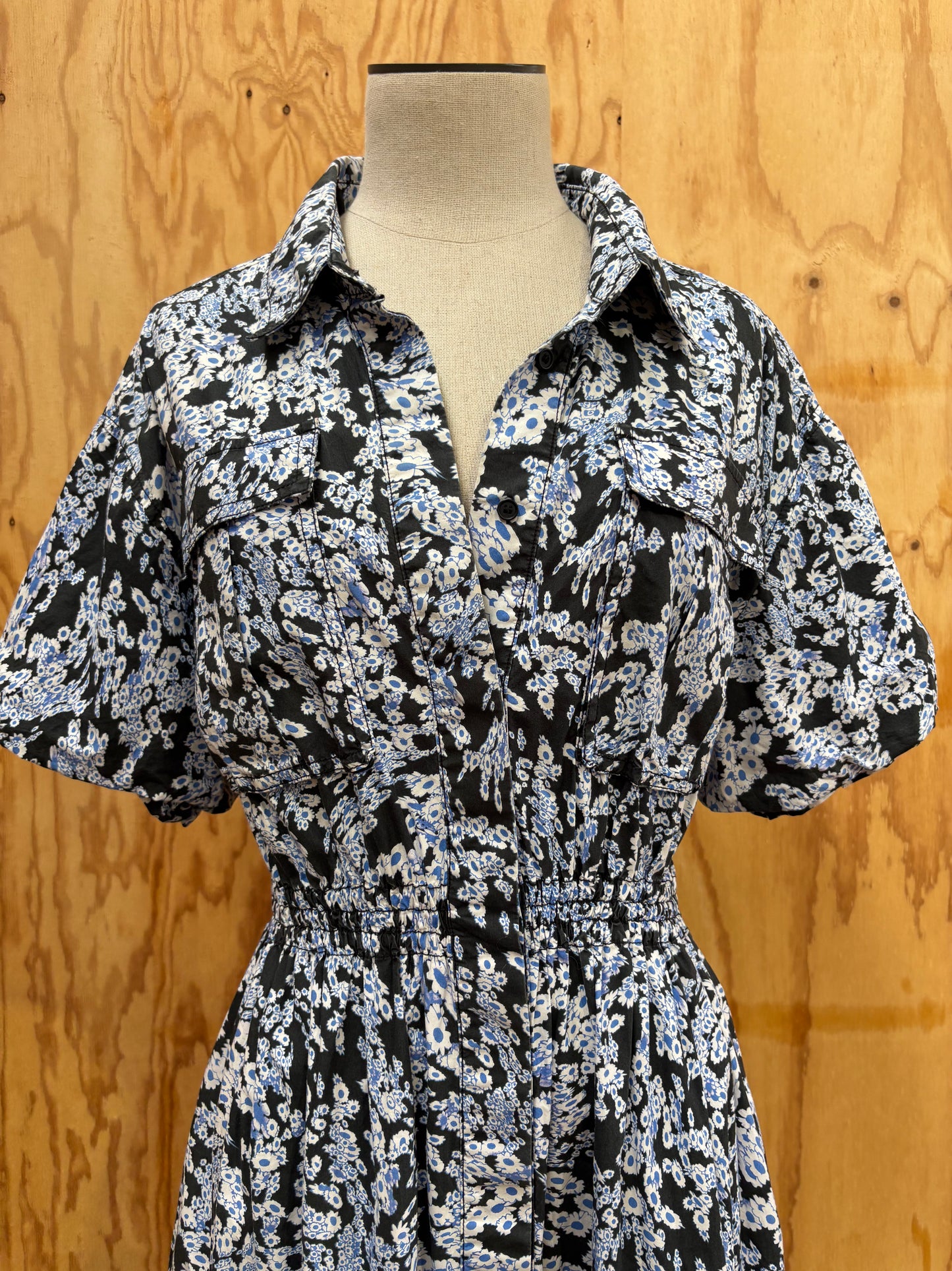 CAMILLA AND MARC FLORAL BUTTON DOWN SHIRT DRESS - SIZE 10