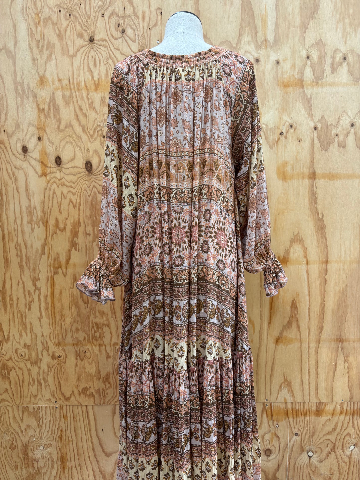 SPELL LOVERS BEACK BORDER PRINT MAXI DRESS - SIZE XXS