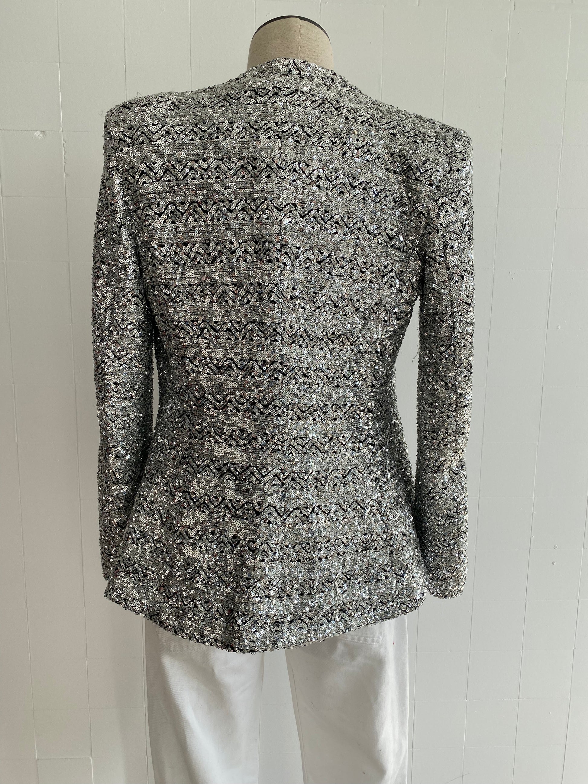 ZARA SILVER SEQUIN JACKET SIZE M