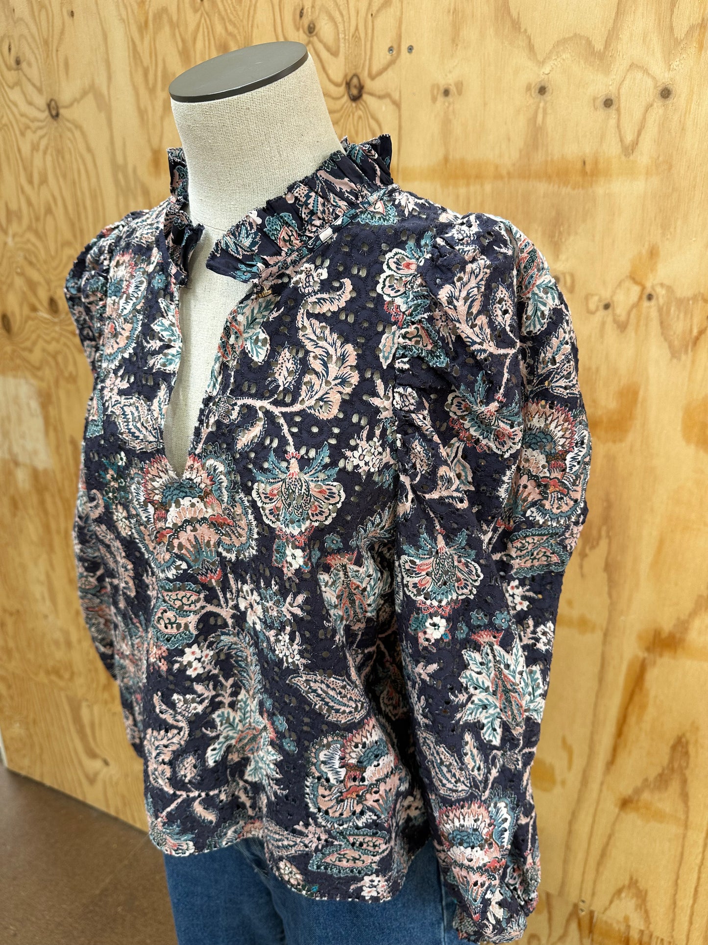 HUSK BRODERIE ANGLAISE NAVY FLORAL BLOUSE - SIZE 12