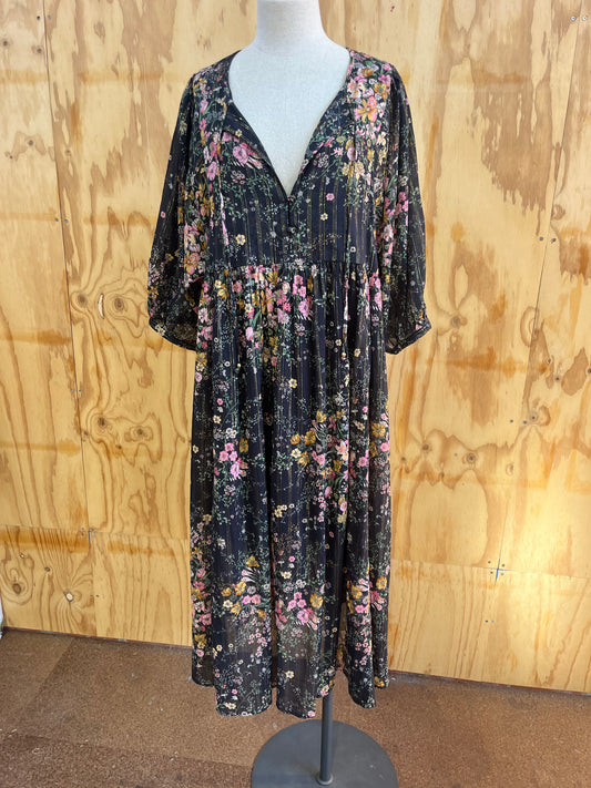 AUGUSTE BRIELLE MIDI DRESS - BLACK WHISPER FLORAL - SIZE 10