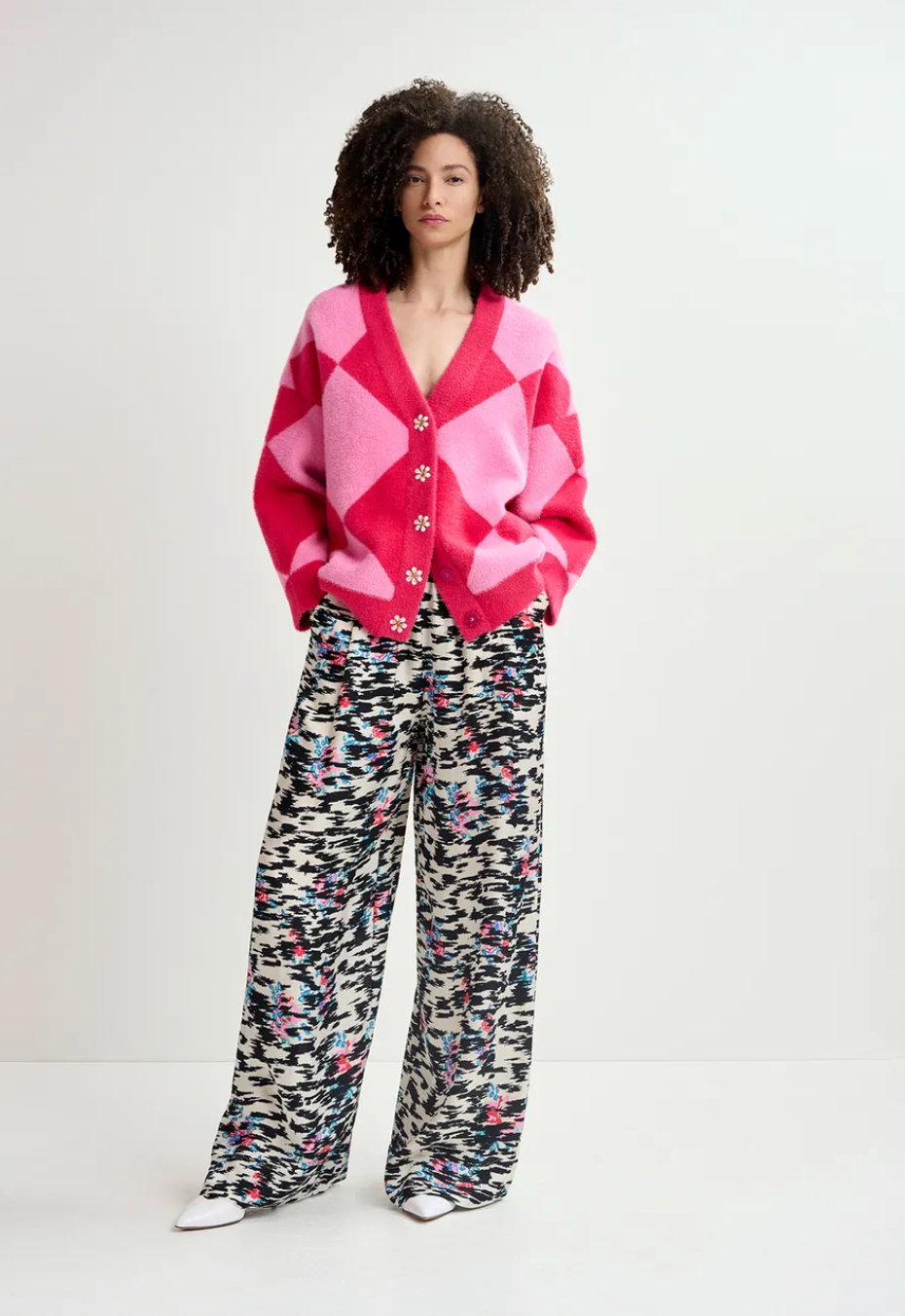 ESSENTIEL ANTWERP PINK HARLEQUIN PATTERNED KNIT CARDIGAN - SIZE XL