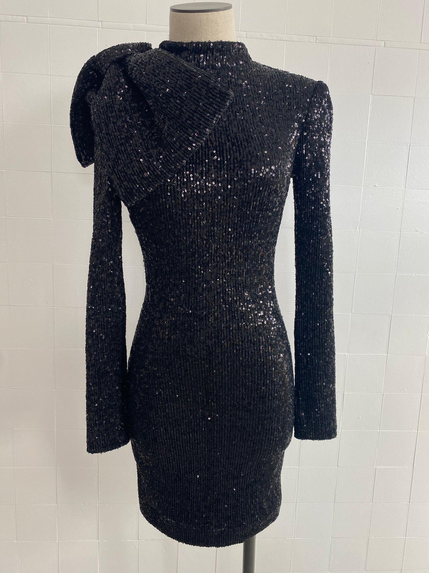REBECCA VALLANCE LONG SLEEVE BLACK SEQUENCE MINI DRESS